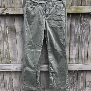 💰2/$10 SALE💰Kim Rogers Pants